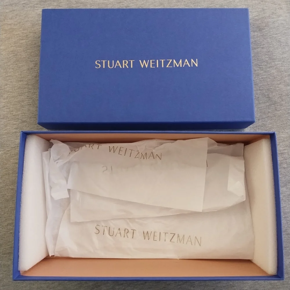Stuart Weitzman Blue Shoe Box With Two foam Pads & Stuart Weitzman Tissue Paper